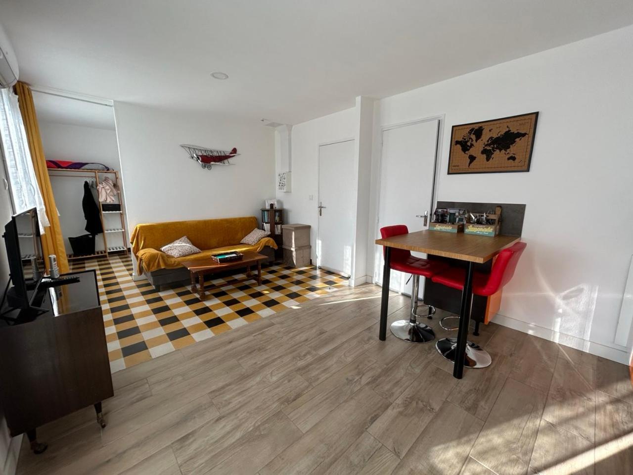 Appartement Les Voyages De Romane Narbonne Eksteriør billede
